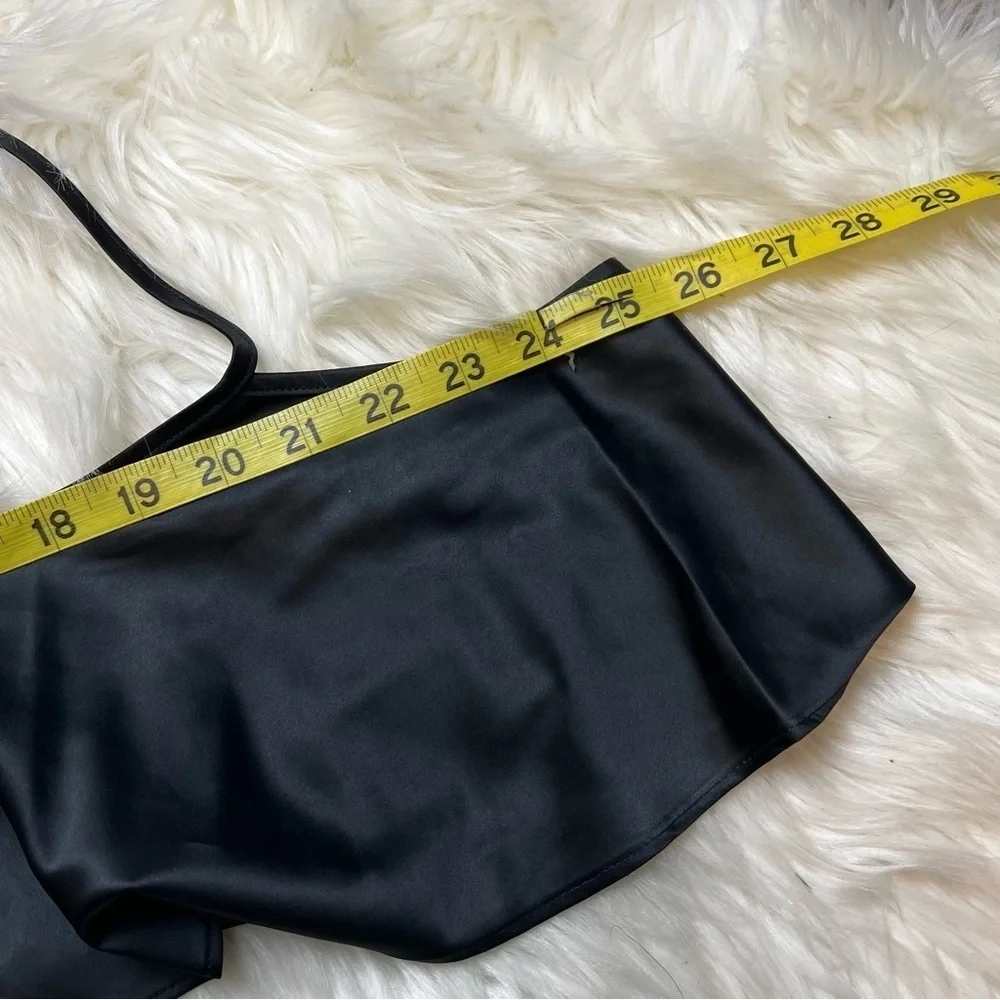 SKIMS Woven Shine Cami in Onyx. Size 4X. New Without Tags.